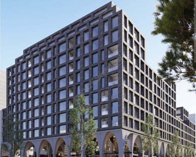 Apartament 1+1 ne shitje ne Bulevardin e Ri prane rruges Bulevardit Zogu I ne Tirane.
Eshte pjese e